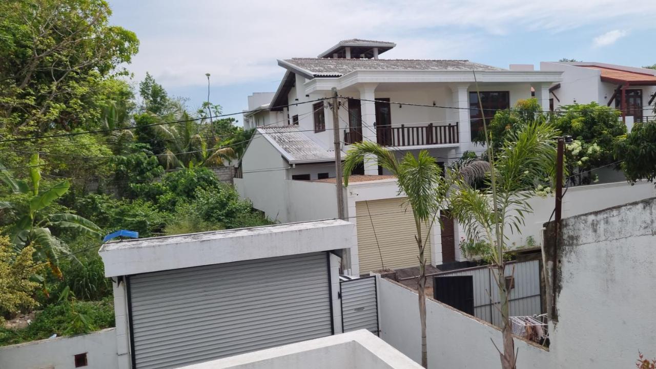 Vidushi Home Minuwangoda Exteriér fotografie